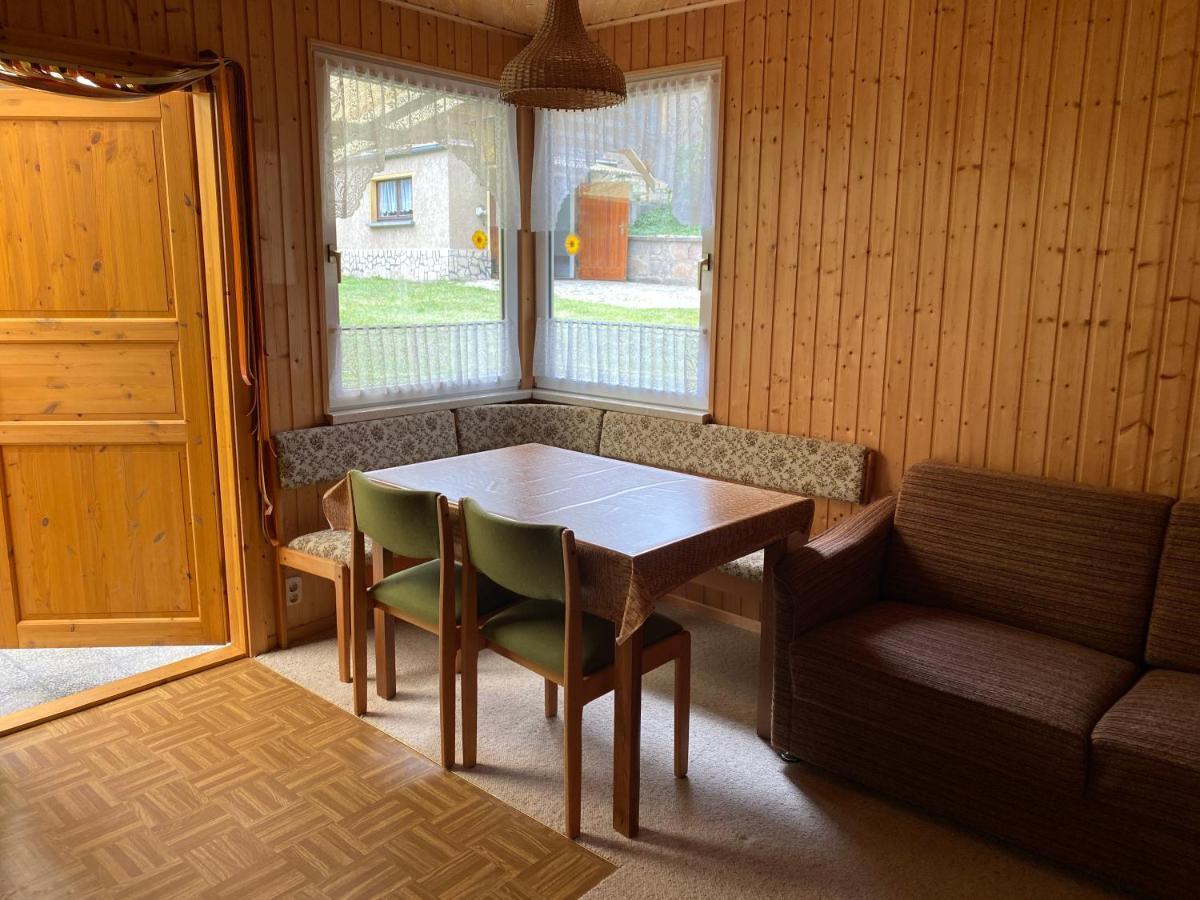 Waldfrieden Bungalow Garnsdorf エクステリア 写真
