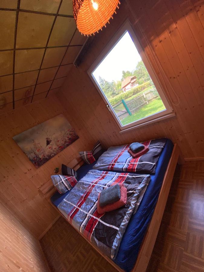 Waldfrieden Bungalow Garnsdorf エクステリア 写真